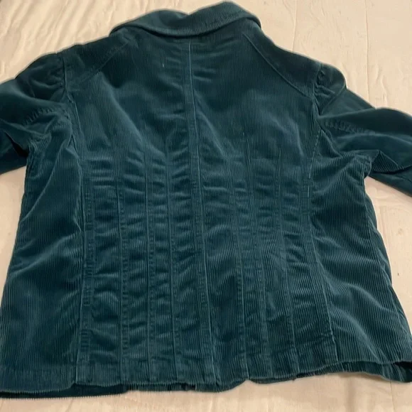 By Anthropologie Hunter Green Long Sleeve Corduroy Cropped Blazer! - Picture 6 of 11